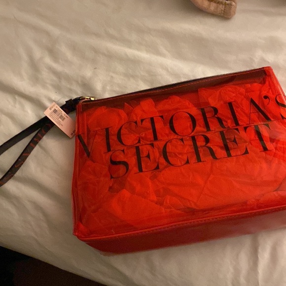 Victoria’s Secret read cosmetic bag - Picture 3 of 6